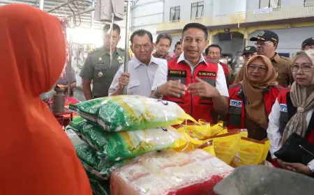 Wahyu Hidayat Pimpin TPID Sidak Ketersediaan dan Stabilitas Harga Bahan Pokok Menjelang Waisak 2024