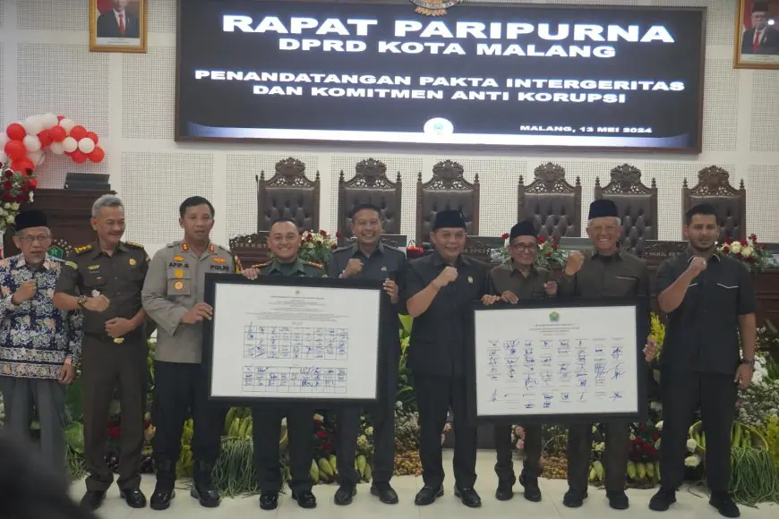 DPRD dan Pemkot Malang Menandatangani Pakta Integritas Komitmen Anti Korupsi