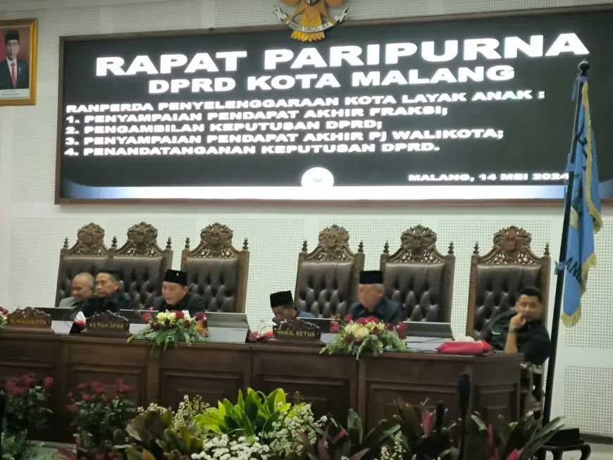 DPRD Kota Malang Sahkan Ranperda Kota Layak Anak Menjadi Peraturan Daerah