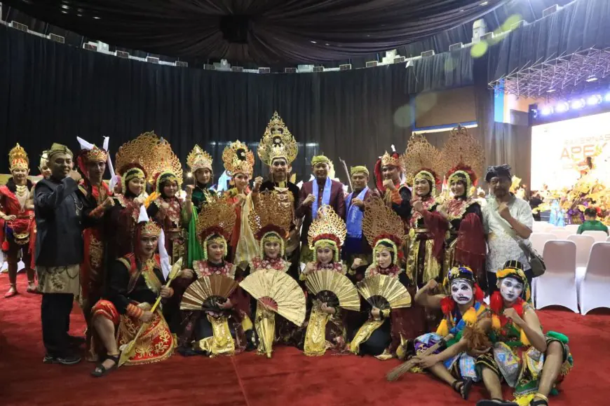 Mbois Ilakes !, Parade Pradnya Pratnyaparamita meriahkan APEKSI 2024 