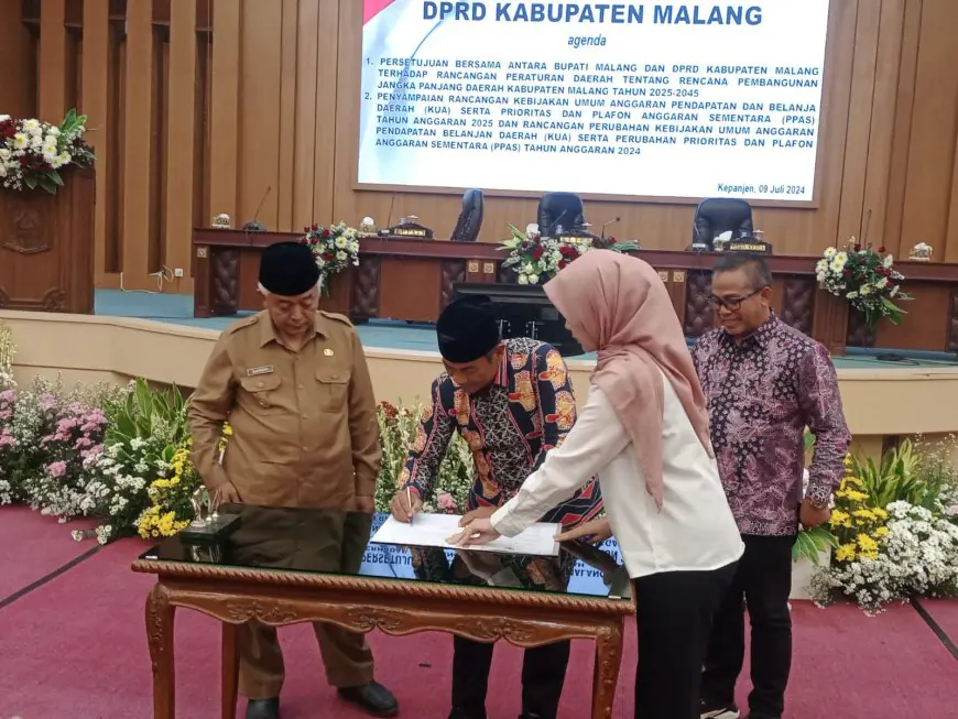 Sah.! DPRD Kabupaten Malang Setujui RPJMD Pemkab Malang 2025 - 2045