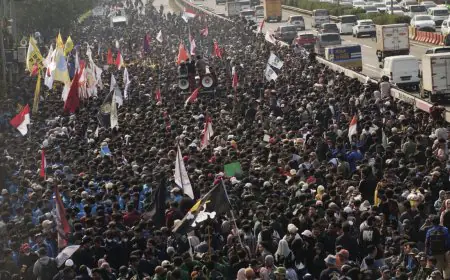 Rakyat Bergerak Rebut Demokrasi Kawal Konstitusi