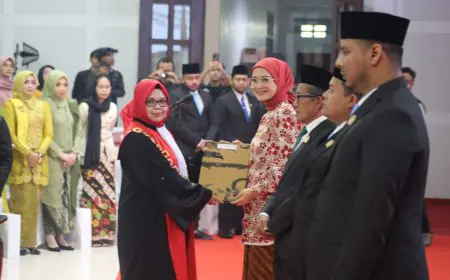 Siap Laksanakan Tugas, Pimpinan DPRD Kota Malang Resmi Dilantik dan Diambil Sumpah