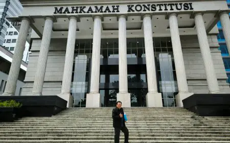 Tuntut Pembatalan Pencalonan Wahyu Hidayat, Seorang Warga Malang Gugat KPU dan Bawaslu ke Mahkamah Konstitusi