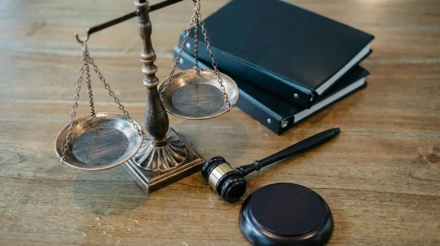 KUHP Berlaku, Tapi Kenapa Pembelaan Diri Masih Dipidana? Ini Penjelasannya