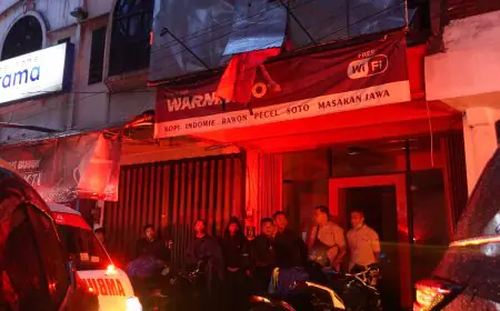 Penemuan Mayat Pria di Balkon Ruko Warmindo Malang, Polisi Selidiki