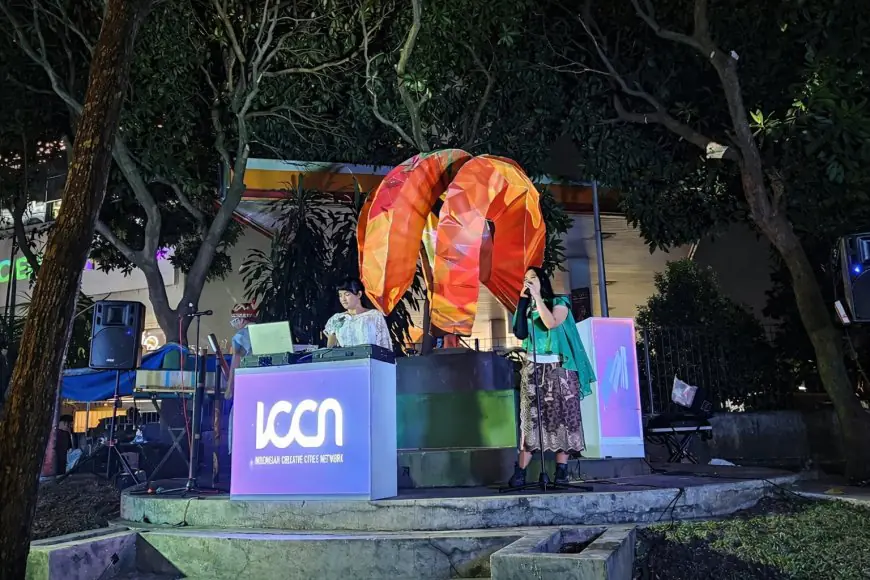 Taman Spiral Klojen yang Lama Sepi Mendadak Ramai, Disulap Jadi Ruang Seni Digital