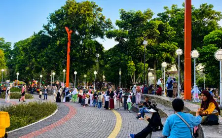 Makin Ramai Setelah Renovasi, Alun-Alun Malang Masih Menyisakan Sejumlah Catatan