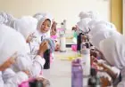 Pemerintah Pastikan MBG, PKH, Bansos hingga THR Tetap Berjalan Meski APBN Defisit Rp734,3 Triliun