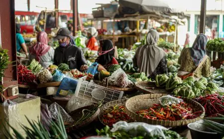 Kenapa Daya Beli Masih Lesu Meski Harga Bahan Pokok Turun?